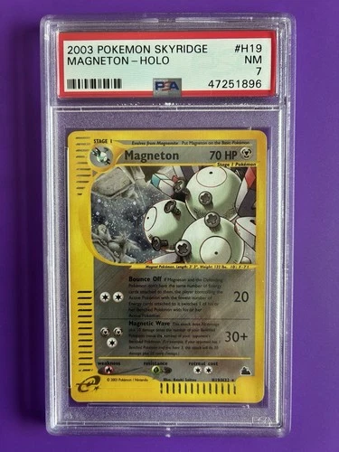 Pokemon Magneton H19/H32 Skyridge Holo Graded PSA 7