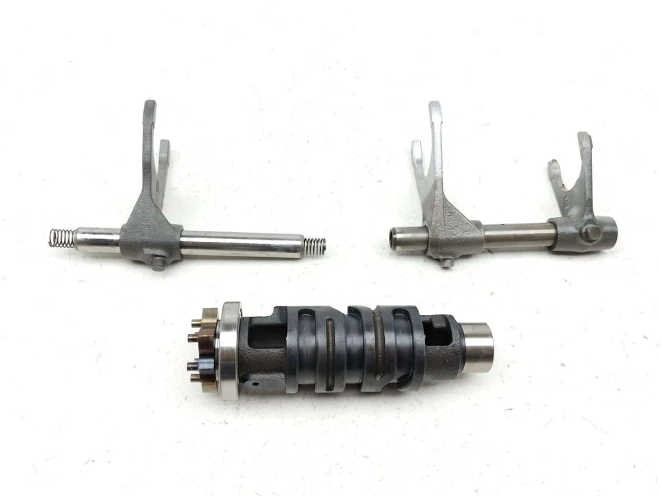 09-14 Yamaha YZF R1 Transmission Shift Shifter Forks and Drum - Image 3 of 4