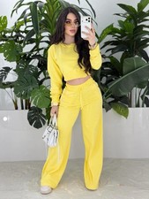 Women  s Yellow 2-Piece Sweatsuit Set S Long Sleeve Crewneck  Drawstring Pants