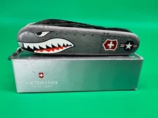 RARE! GENUINE VICTORINOX SWISS ARMY HUNTING KNIFE HUNTSMAN WARTHOG AIR FORCE A10