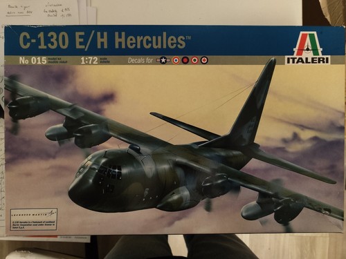 Maquette Italeri 1/72 Lockheed C-130E/H Hercules – Kit Plastique (décos Multiples)