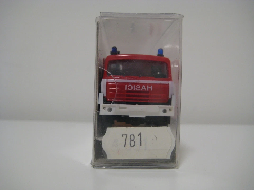 IGRA H0 781 - Camión Tatra T 815 de bomberos "HASICI" (rareza) - Imagen 3 de 4