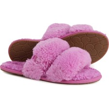 NWT UGG Maxi Curly Scuffetta Slippers PURPLE RUBY
