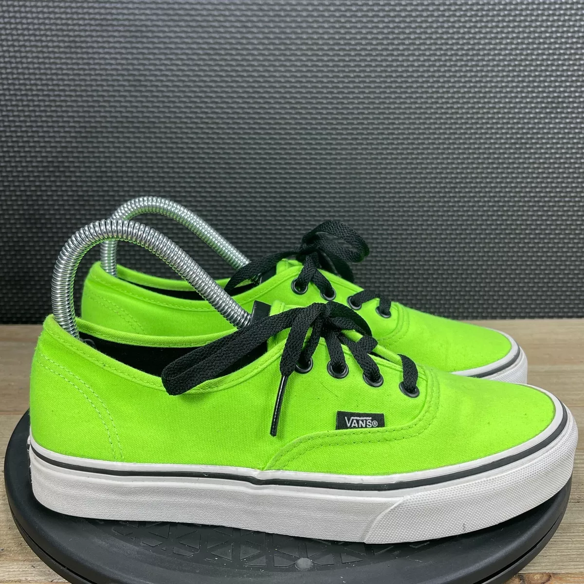 Vans Off the Wall Lace Up Shoes Womens Sz 7.5 Mens Fluorescent Green Sneakers eBay