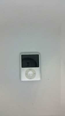 Apple iPod Nano 3rd Generation A1236, 4GB -silver | eBay