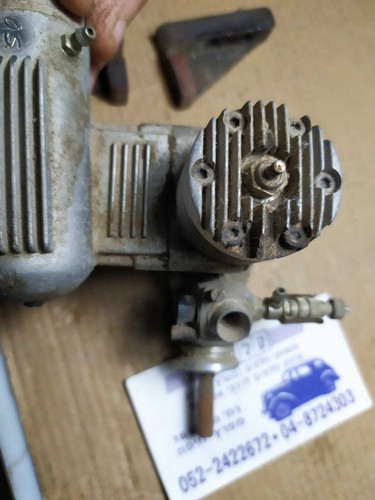 GP 40 Made In Taiwan R/C Nitro 2 Stroke Glow Pug Engine Aircraft +OS EXHAUST 843 - Picture 10 of 12