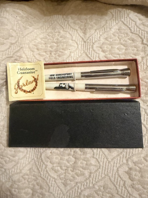 Vintage Garland pen and pencil  set manufactured in the USA