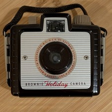 Kodak Brownie Holiday Camera 1950s With Part of Original Box - Not Film Tested
