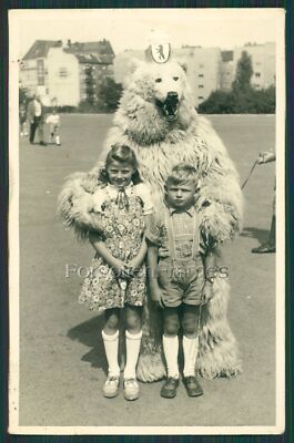 Foto schöne Mädchen posiert mit Eisbär SWEET GIRL w POLARBEAR Photo
