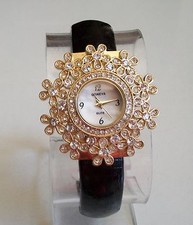 Women s flower Black Gold finish rhinestone fashion bangle dressy watch