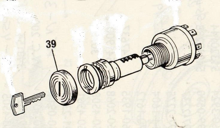 Norton Commando Mk III 1975-77, 1975-76 Triumph T160 OEM, cubierta de interruptor de encendido Foto 2 de 4