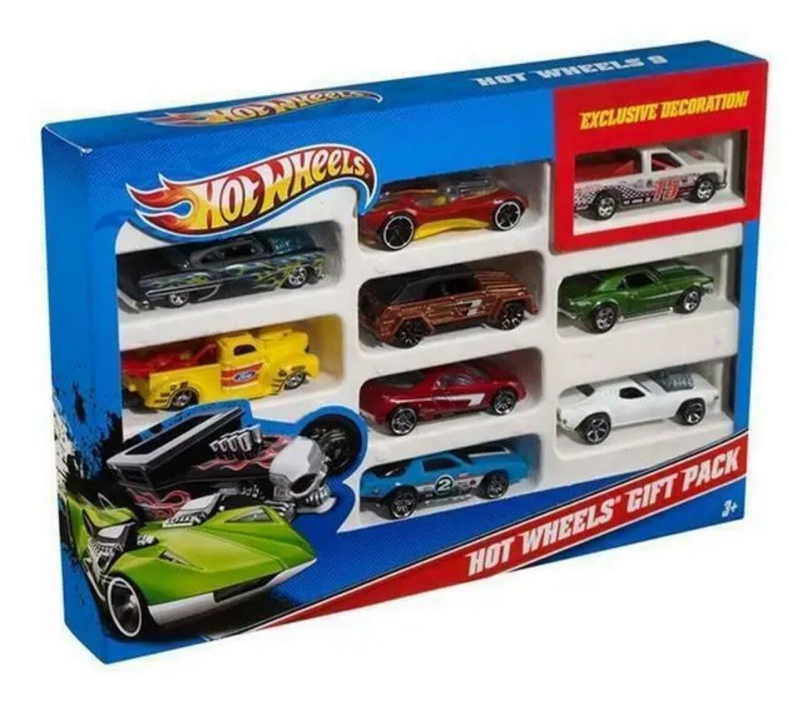 Hot Wheels X6999 9 Car Gift Pack - EXCLUSIVE Corvette 2017 New Old