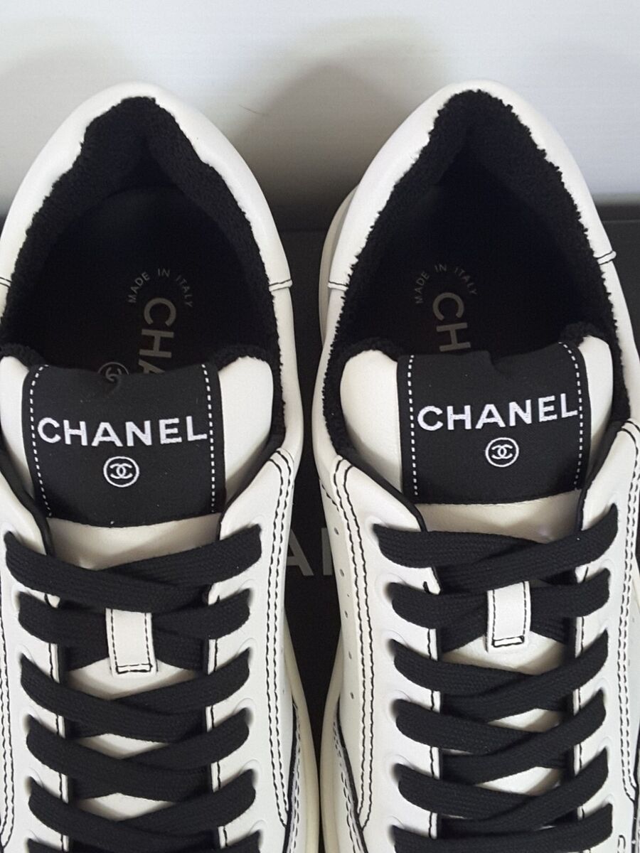Chanel 22S G35934 white & black sneakers runners trainers 39 Chanel 22S G35934 white & black sneakers runners trainers 39