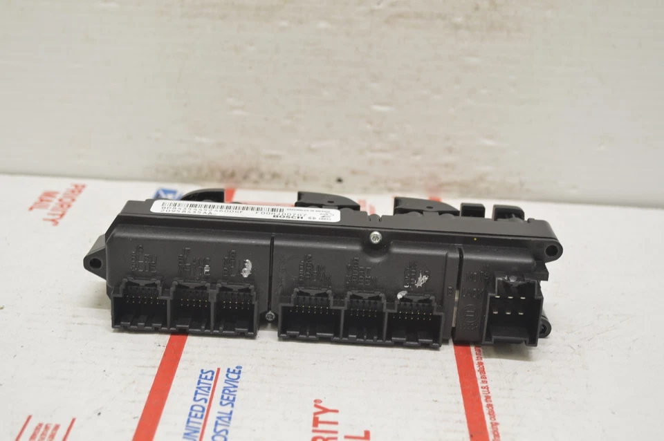 Buick Enclave 2010-2017 interruptor maestro ventana eléctrica botón puerta ventana MM74#039 Foto 2 de 4