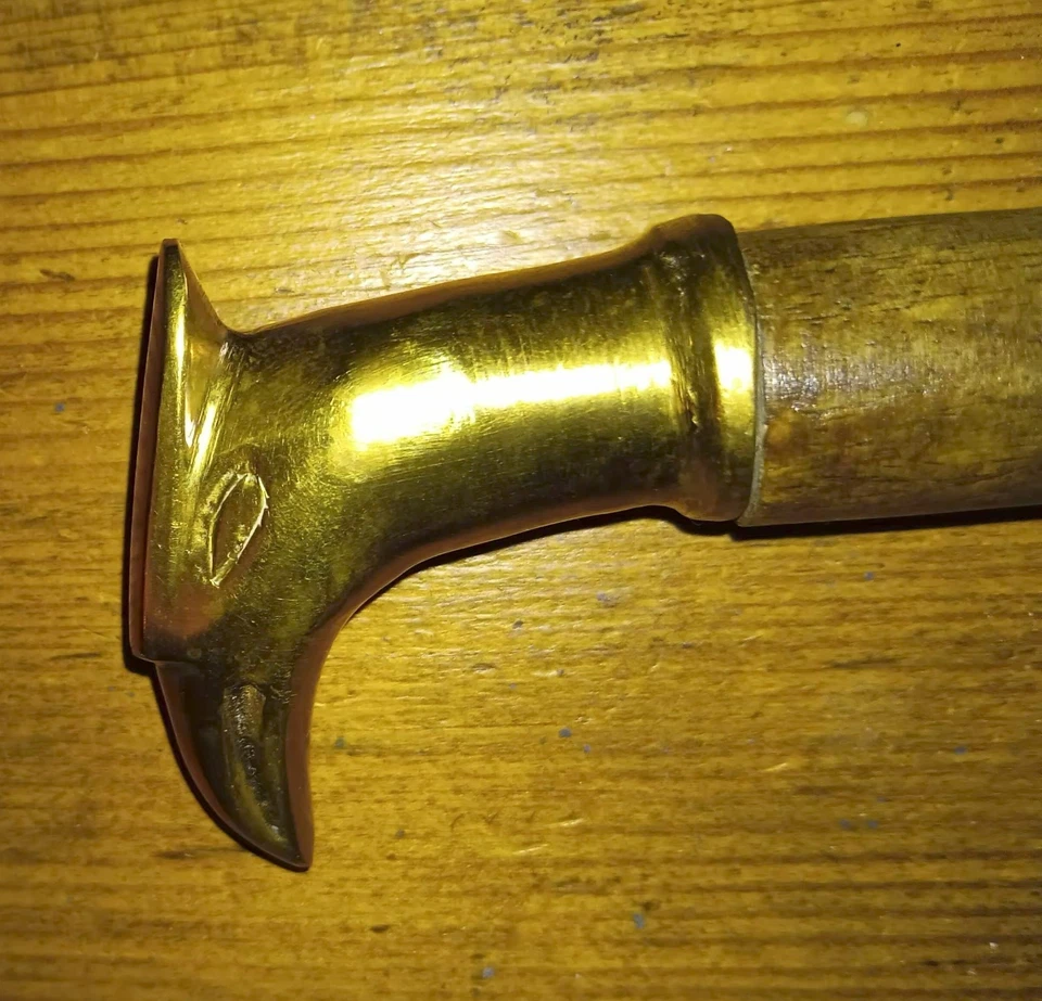 Ancien Chausse - Pied avec tête d'Aigle en laiton - Photo 3/4