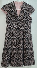 VINCE CAMUTO Dress, 2P, Fit and Flare with POCKETS. Black and Pink, 50's style