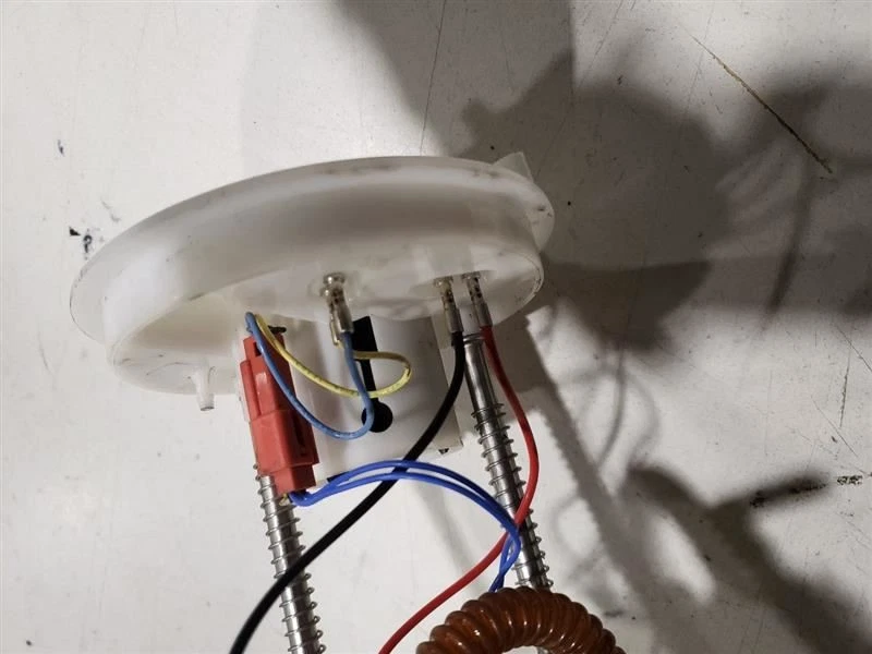 2014 BMW X5 F15 3.0L Turbo - Fuel Pump Assembly Level Sensor Float OEM - Image 3 of 4