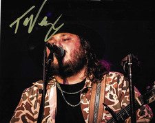 * TANNER USREY * signed 8x10 photo * BEAUTIFUL LIES * COA *