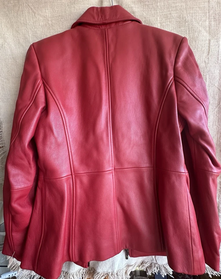Red 100 Percent Genuine Leather Liz Claiborne Jacket Size P/M - Image 3 of 4