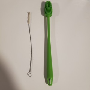 Silicone Reusable Bottle Brush Cleaning Set