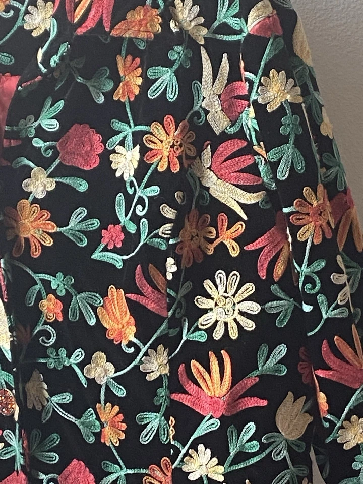 3 SISTERS XXL JACKET Black Embroidered Floral Swing BOUTIQUE UNIQUE COAT - Image 3 of 4