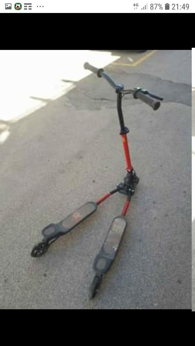 BIPATTINO Slider Monopattino Ruote Pieghevole Farfalla Skateboard usato