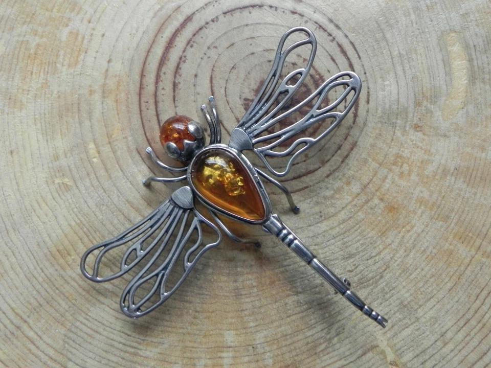 PIN LIBÉLULA GRANDE ÁMBAR Y PLATA DE LEY 