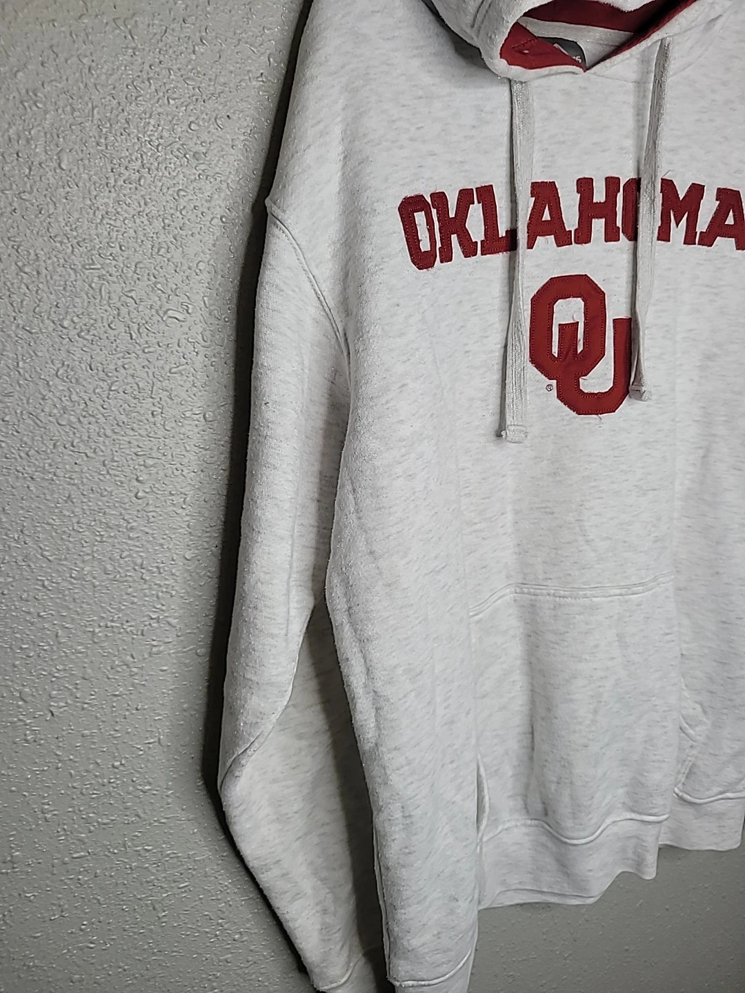 VETEMENTS Oklahoma O U Felpa con Cappuccio Uomo M 38 40 Grigio e Rosso KA Abbigliamento da Notte