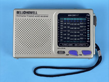 Vtg Portable Bell Howell FM/MW/SW 9-Band World Receiver/Radio; Tested Working