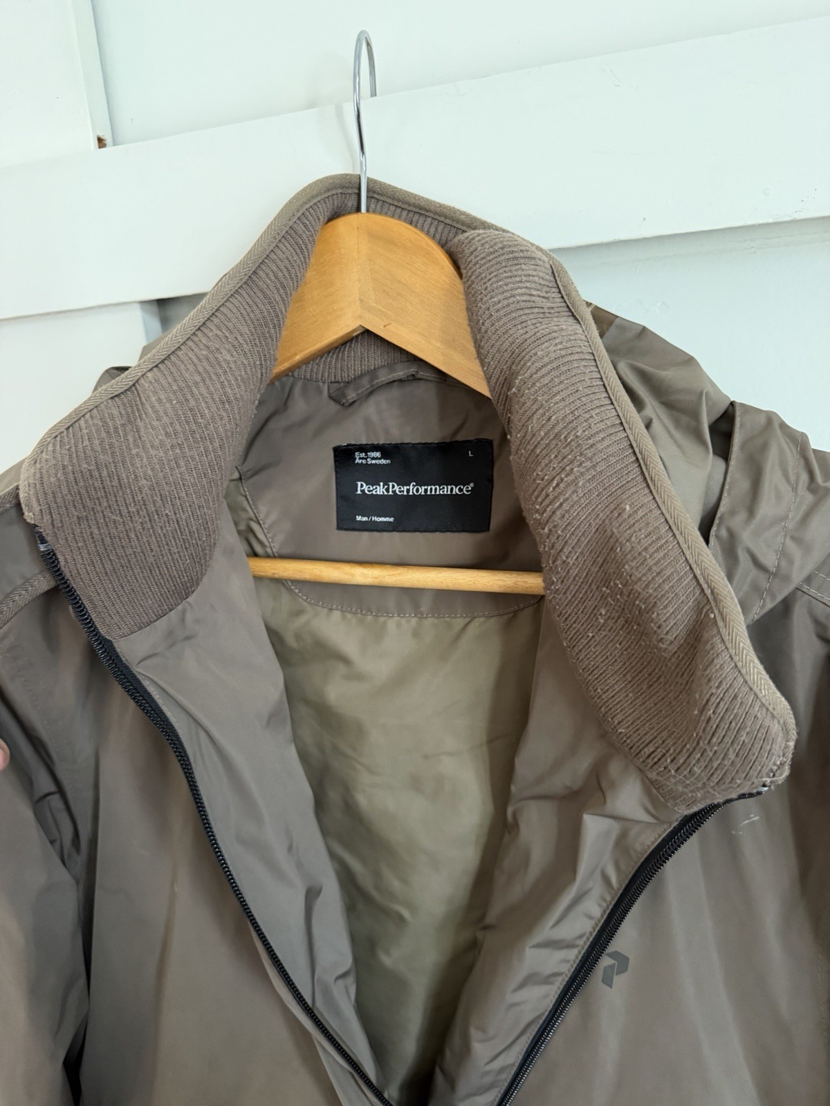 Peak Performance Men's Jacket - Large - image 6