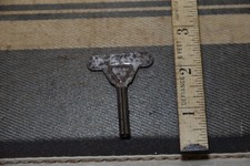 Vintage LINES BROS TRI-ANG MINIC Toys CLOCKWORK Winding Toy KEY ORIGINAL