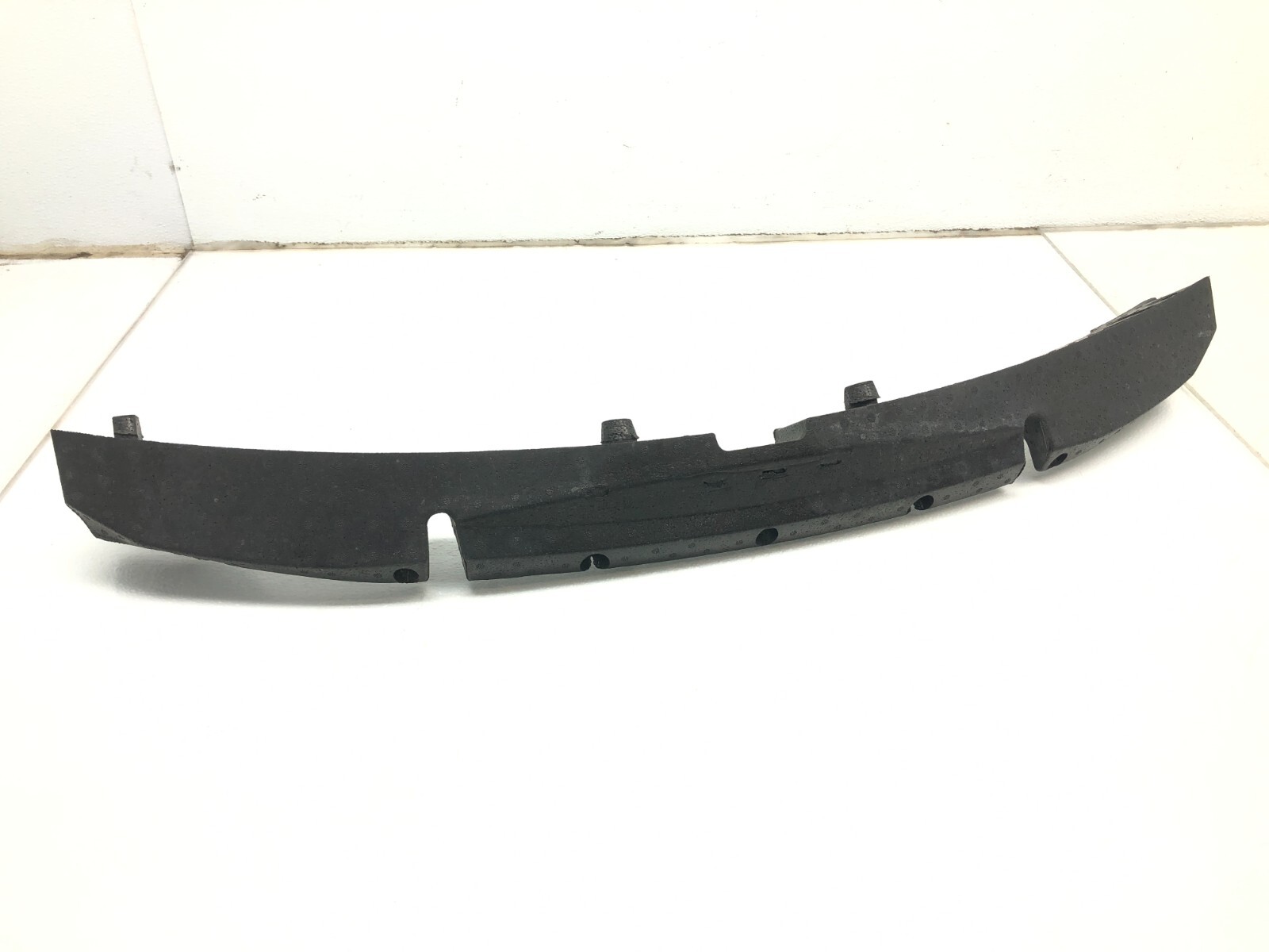2014-2017 MASERATI GHIBLI 3.0L FRONT BUMPER FOAM IMPACT ABSORBER OEM.