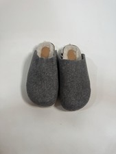 universal thread bev clog slipper