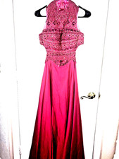 Sherri Hill Gala Prom 2  Piece Set Size 6 Red Halter Jeweled Beaded Top Maxi Flow