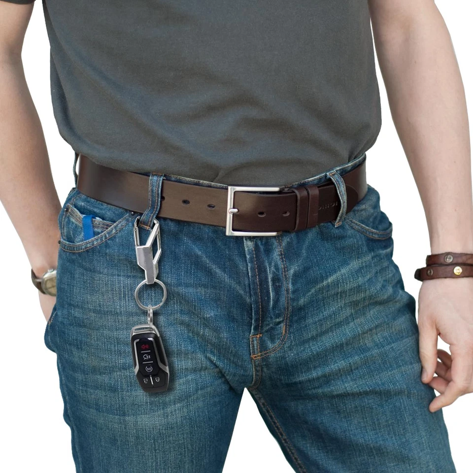 Llavero de metal con gancho a presión plateado para Infiniti G37 Foto 2 de 4