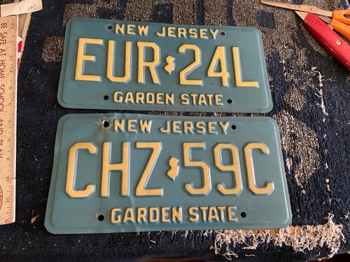 Lot of 2 New Jersey License Plates "Garden State" 1985 Base