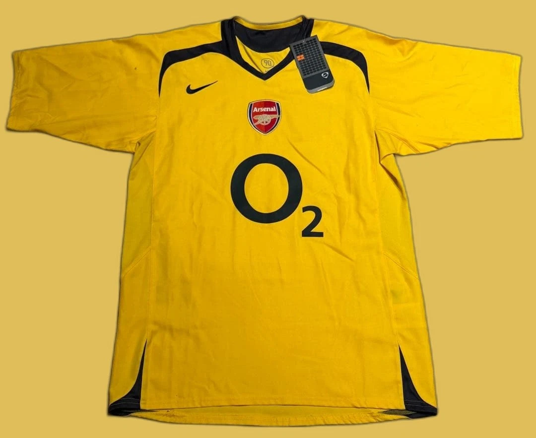 25+ Nike Arsenal Yellow International Club Soccer Fan Apparel and