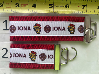 Iona University Gaels Keychain Gift 4 Him Her Mom Dad Grad Alumni Stocking Stuff