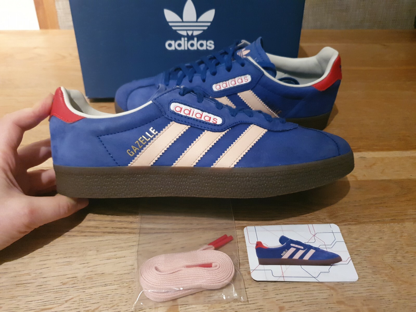 adidas gazelle super essential