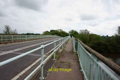 Foto 6x4 Haw Brücke über den Fluss Severn Tirley c2016