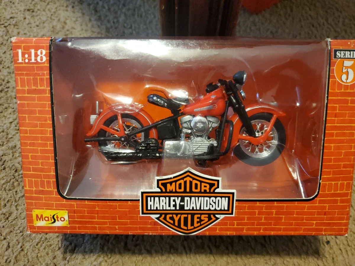 VINTAGE 1998 Maisto Harley Davidson Series 5 1948 FL PANHEAD 1 18 Motorcycle NEW