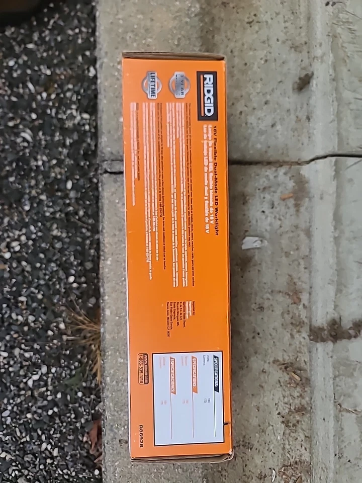 RIDGID Dual-Mode LED Work Light 18V Flexible (Tool Only) Ridgid R8692 - Image 2 of 3