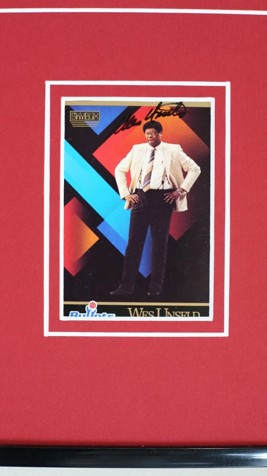 Balas de exhibición de fotos de 16x20 firmadas por Wes Unseld Foto 2 de 2
