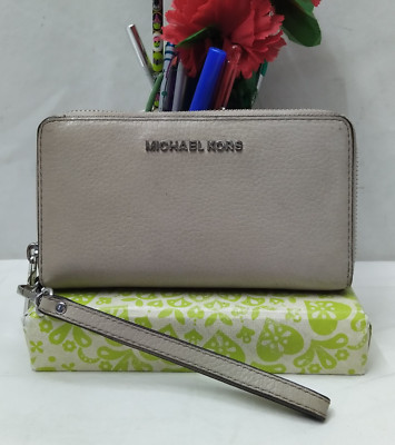 Michael Kors Gray Leather Zip Around Credit Card ID Window Wristlet Wallet