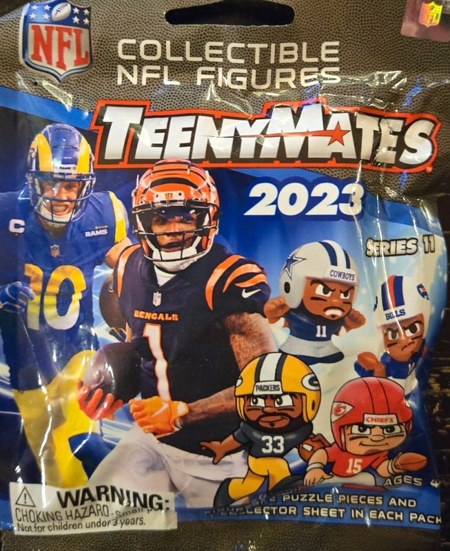 2023 NFL TeenyMates Series 11 New Sealed Hanger