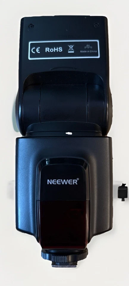 Neewer TT560 Flash Speedlite, Camera Speedlight for Canon/Sony/Nikon - Image 4 of 4