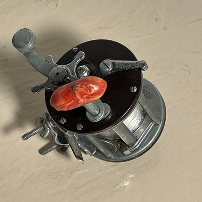 PENN PEER #209 FISHING REEL. Made in USA. Working Condition. Please See Photos.