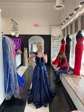Sherri Hill Prom Dress: Size 0