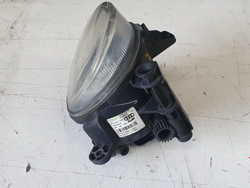 PARAGOLPES INDICADOR DERECHO AUDI A5, 8T, A5/S5, TIPO REDONDO, 10/07-12 Foto 2 de 4