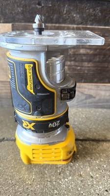 DEWALT 20V MAX XR Brushless Cordless Compact Router DCW600B Tool Only Used